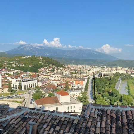 Aria Baci Guest House Berat Ngoại thất bức ảnh